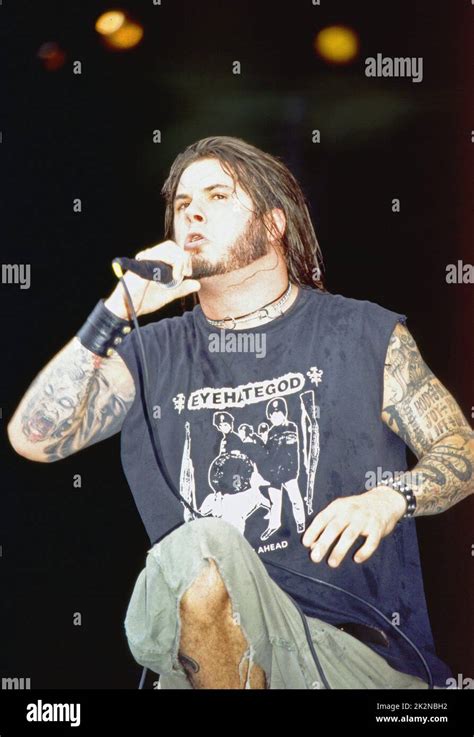 pantera phil anselmo.